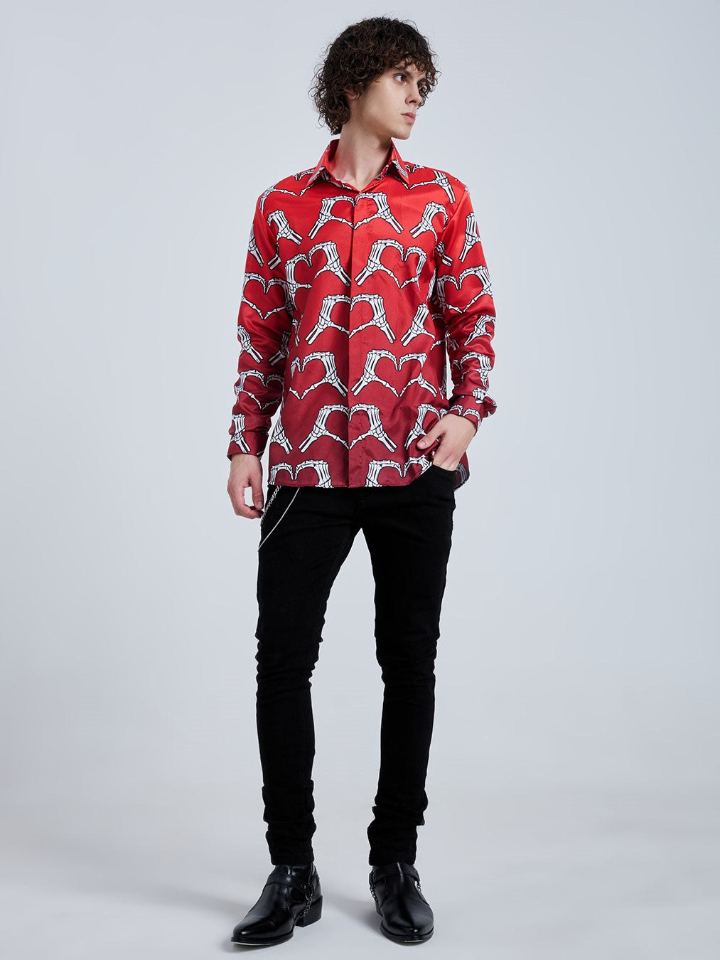 ALLOVER SKEL HEARTS SHIRT