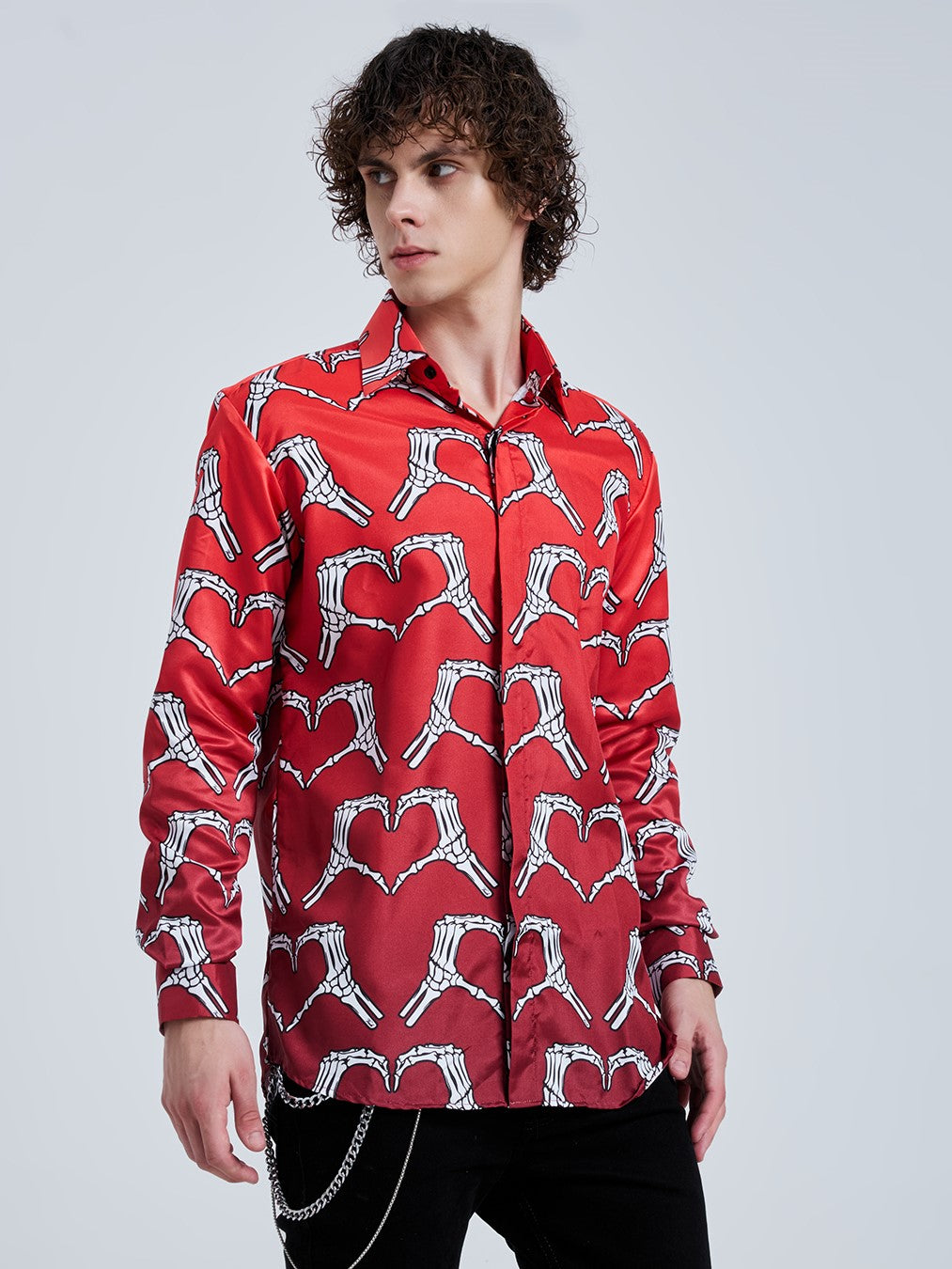 ALLOVER SKEL HEARTS SHIRT
